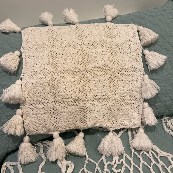 Reserved- Spell White sands crochet blanket and pillow cover set & Sienna mini - Picture 9 of 14